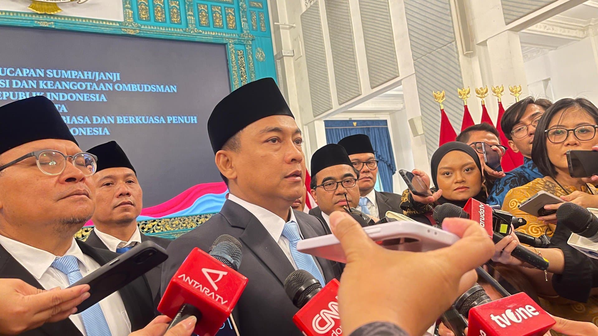 Geger Nasional! Ketua Ombudsman Ditangkap Saat Jabatan Masih Seumur Jagung